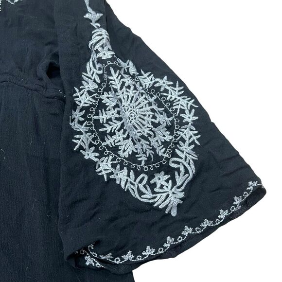 Velzera Black Bohemian Embroidered High Low Lightweight Rayon Dress S - Picture 2 of 5
